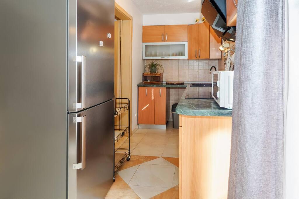 Relaxing 2Bd Apartment, Ground Floor - Walk To Old Town 스플리트 외부 사진