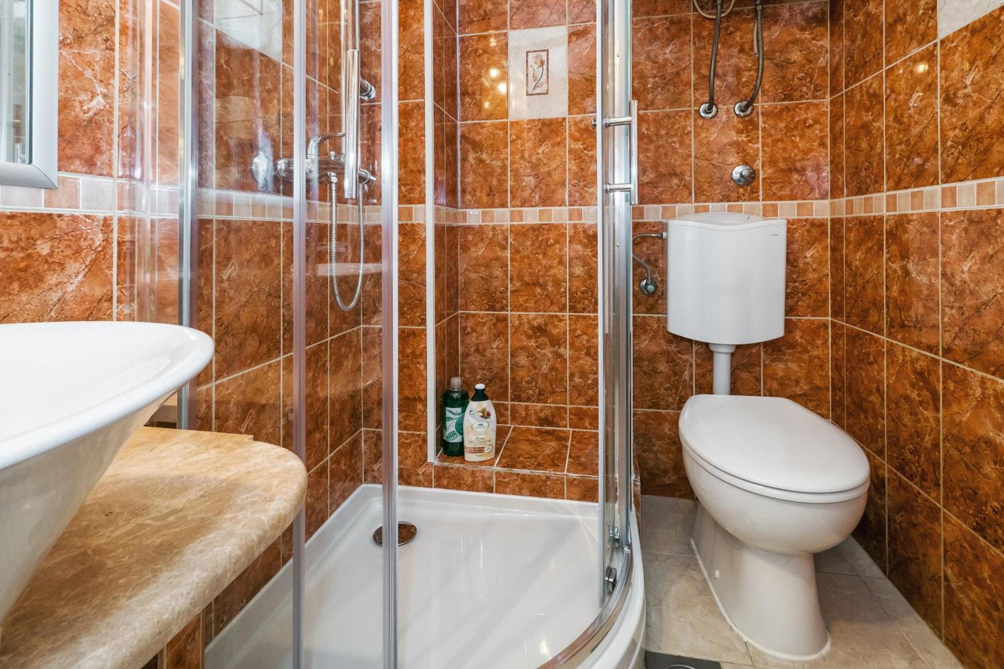 Relaxing 2Bd Apartment, Ground Floor - Walk To Old Town 스플리트 외부 사진