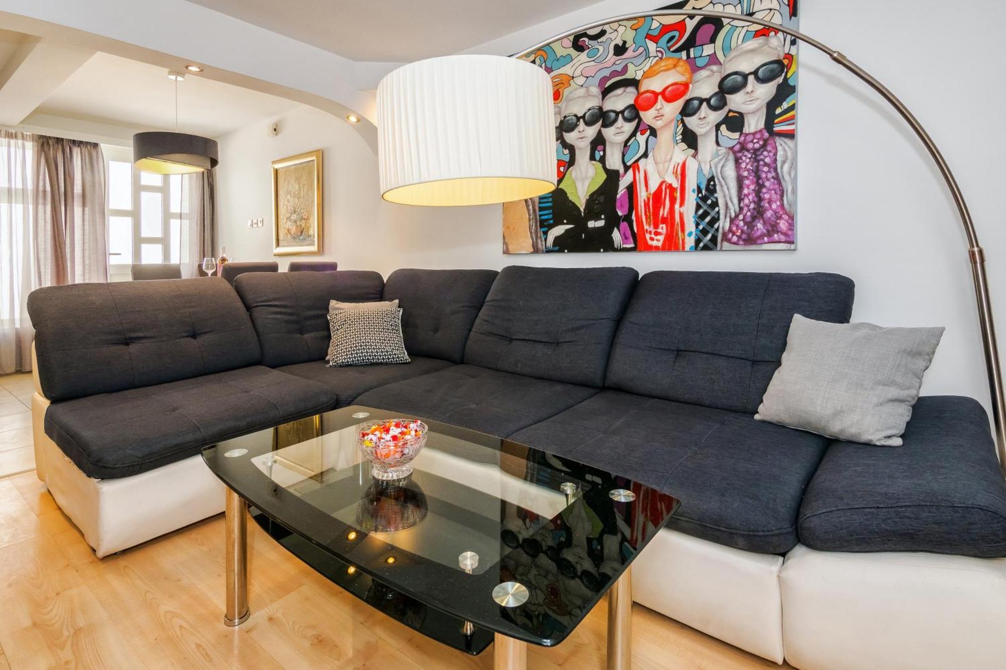 Relaxing 2Bd Apartment, Ground Floor - Walk To Old Town 스플리트 외부 사진
