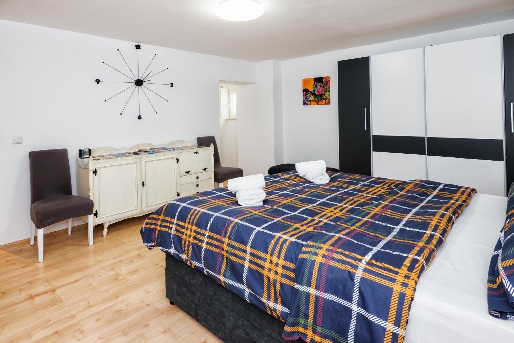 Relaxing 2Bd Apartment, Ground Floor - Walk To Old Town 스플리트 외부 사진